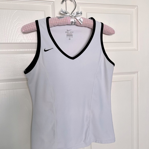 Nike Team Fitted V-Neck Sleeveless Tank Top in White with Black Trim - Picture 1 of 11